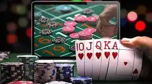 Tampilan gulungan Jewels of Prosperity dengan simbol berlian dan permata berharga dalam resolusi HD